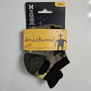 Smartwool Kid’s Camo Socks Size Medium (12-2.5) Green/Black